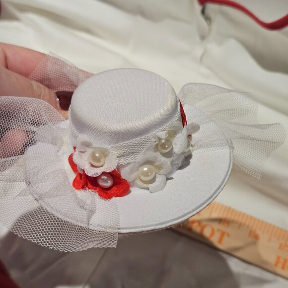 Disney Parks Dress Shop Mary Poppins Jolly Holiday Red White Cosplay 1X NWT +Hat - Picture 15 of 16